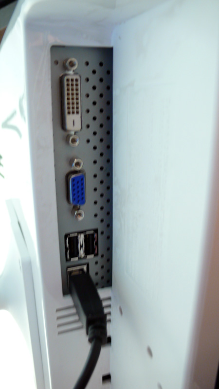 LG Flatron L206WU” /> 
    
        
        
  </div>
</div>

    </div>
    <div id=