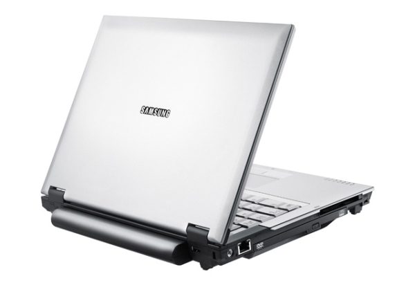 Malusieńki notebook od Samsunga z Intel Centrino (Duo)